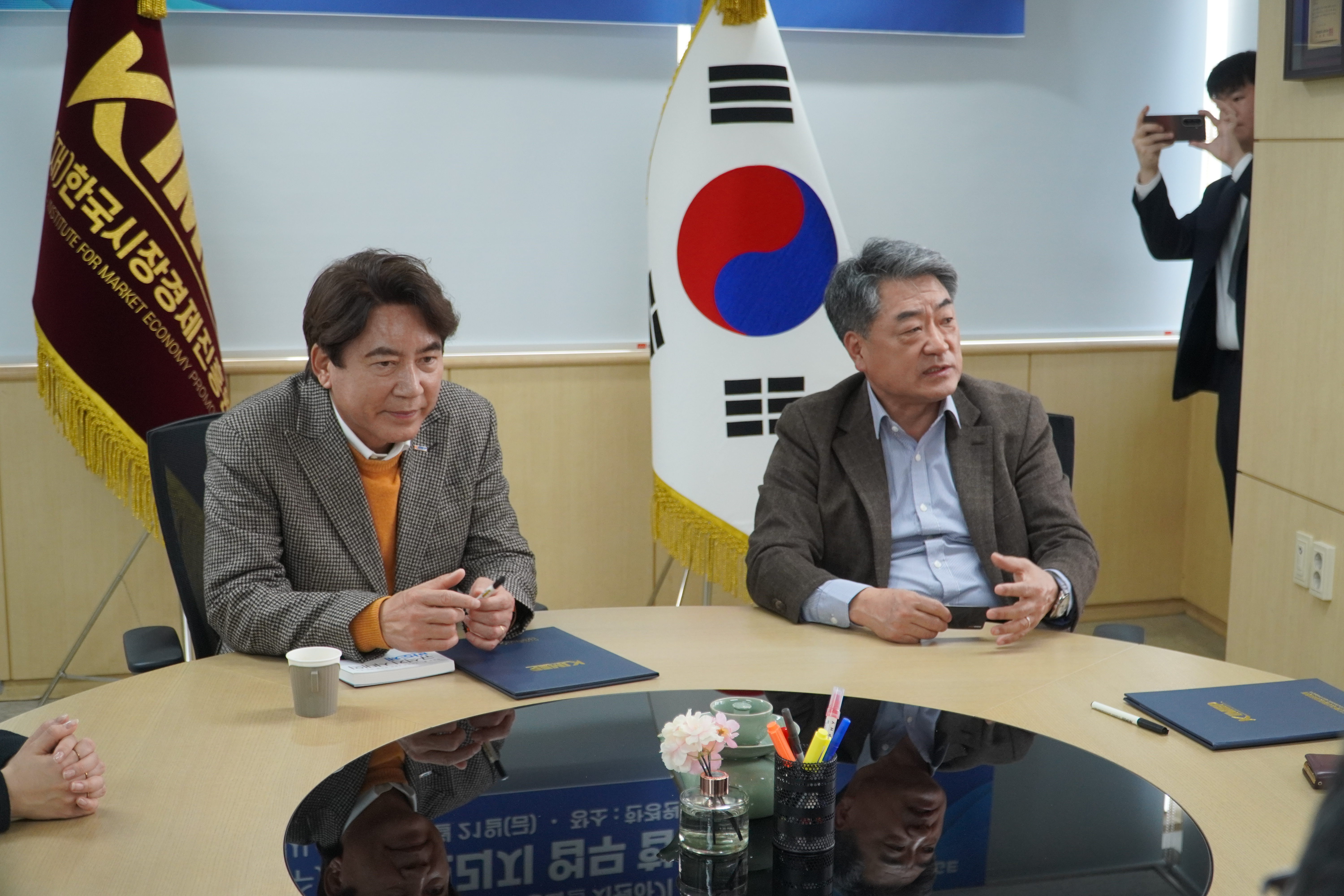 샘플 이미지 1